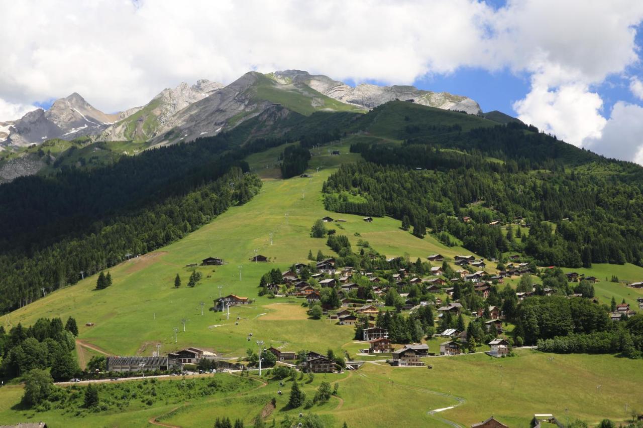 Hotel Alpen Roc Ла-Клюза Екстер'єр фото
