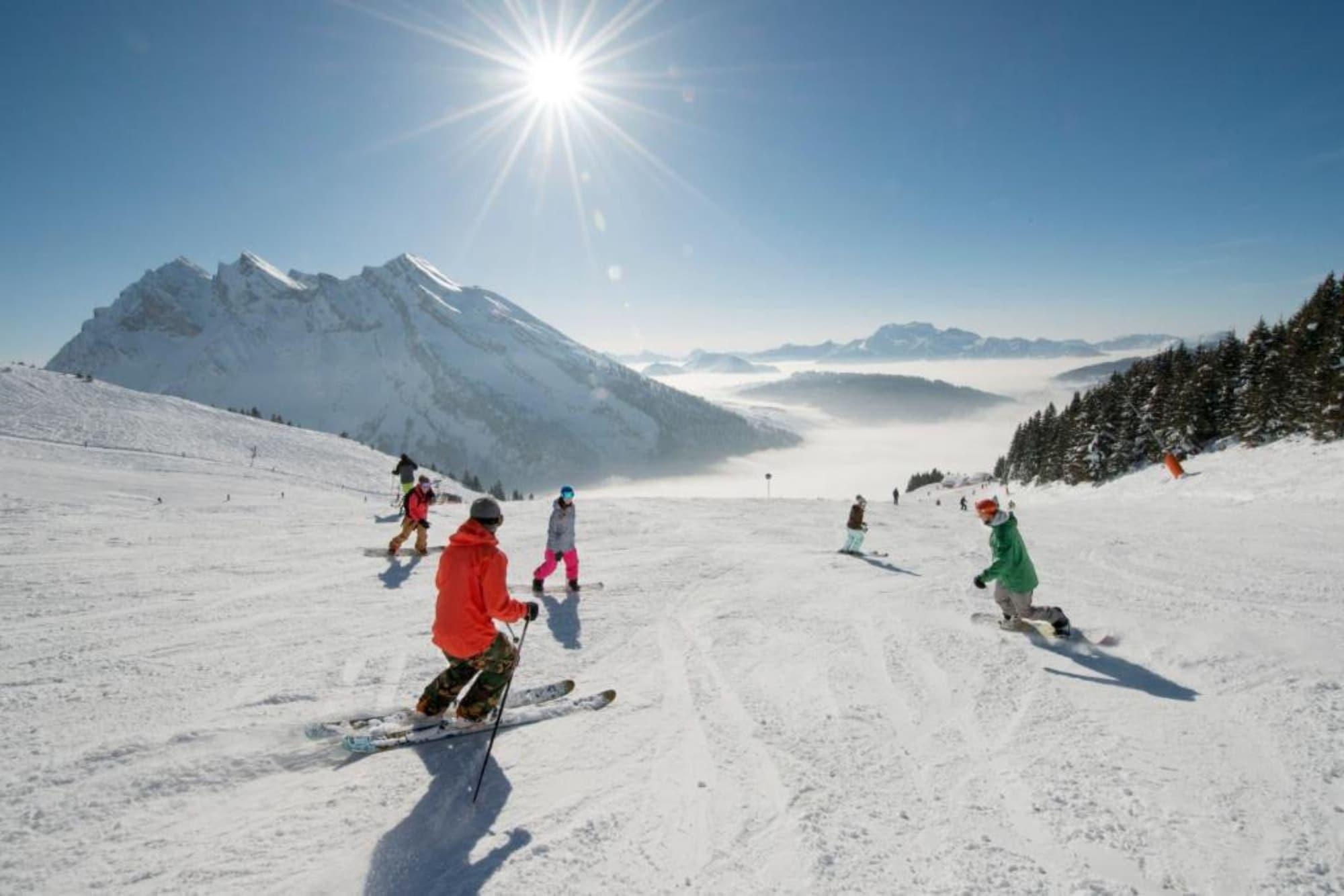 Hotel Alpen Roc Ла-Клюза Екстер'єр фото