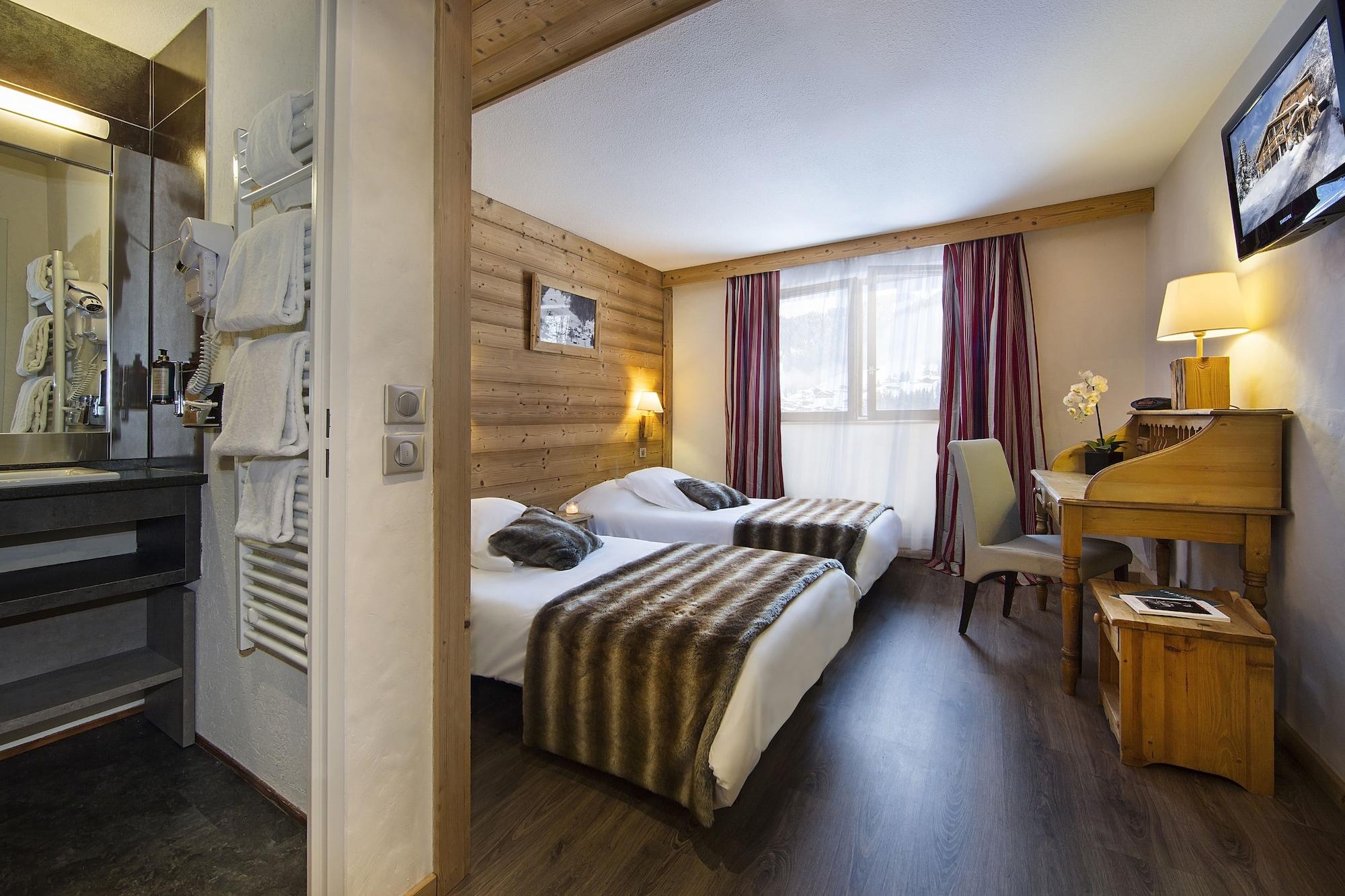 Hotel Alpen Roc Ла-Клюза Екстер'єр фото