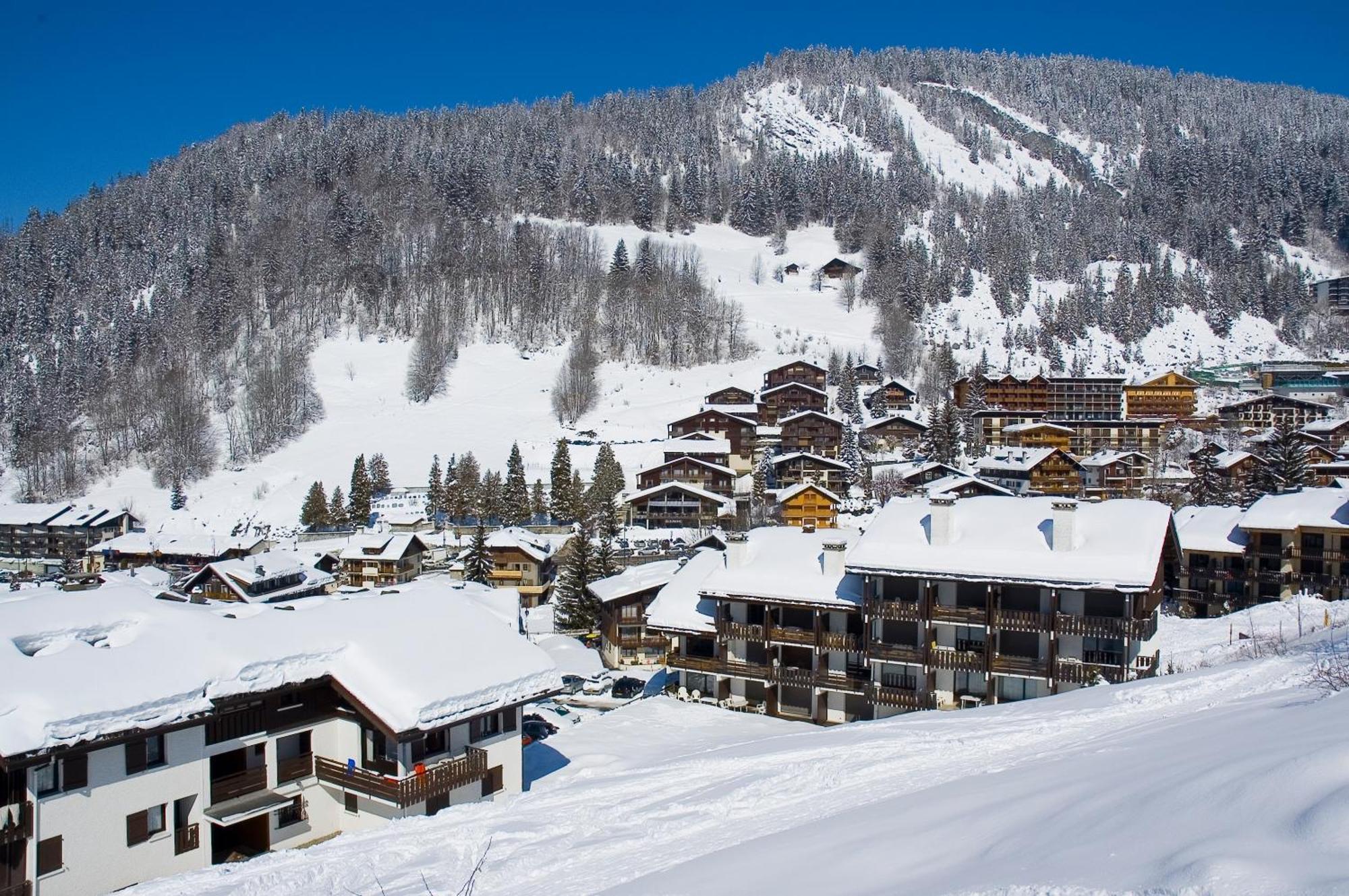 Hotel Alpen Roc Ла-Клюза Екстер'єр фото
