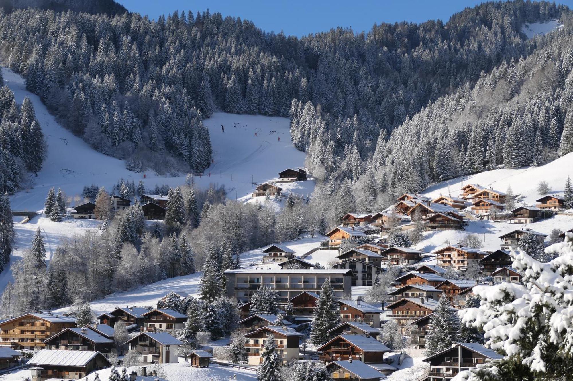 Hotel Alpen Roc Ла-Клюза Екстер'єр фото