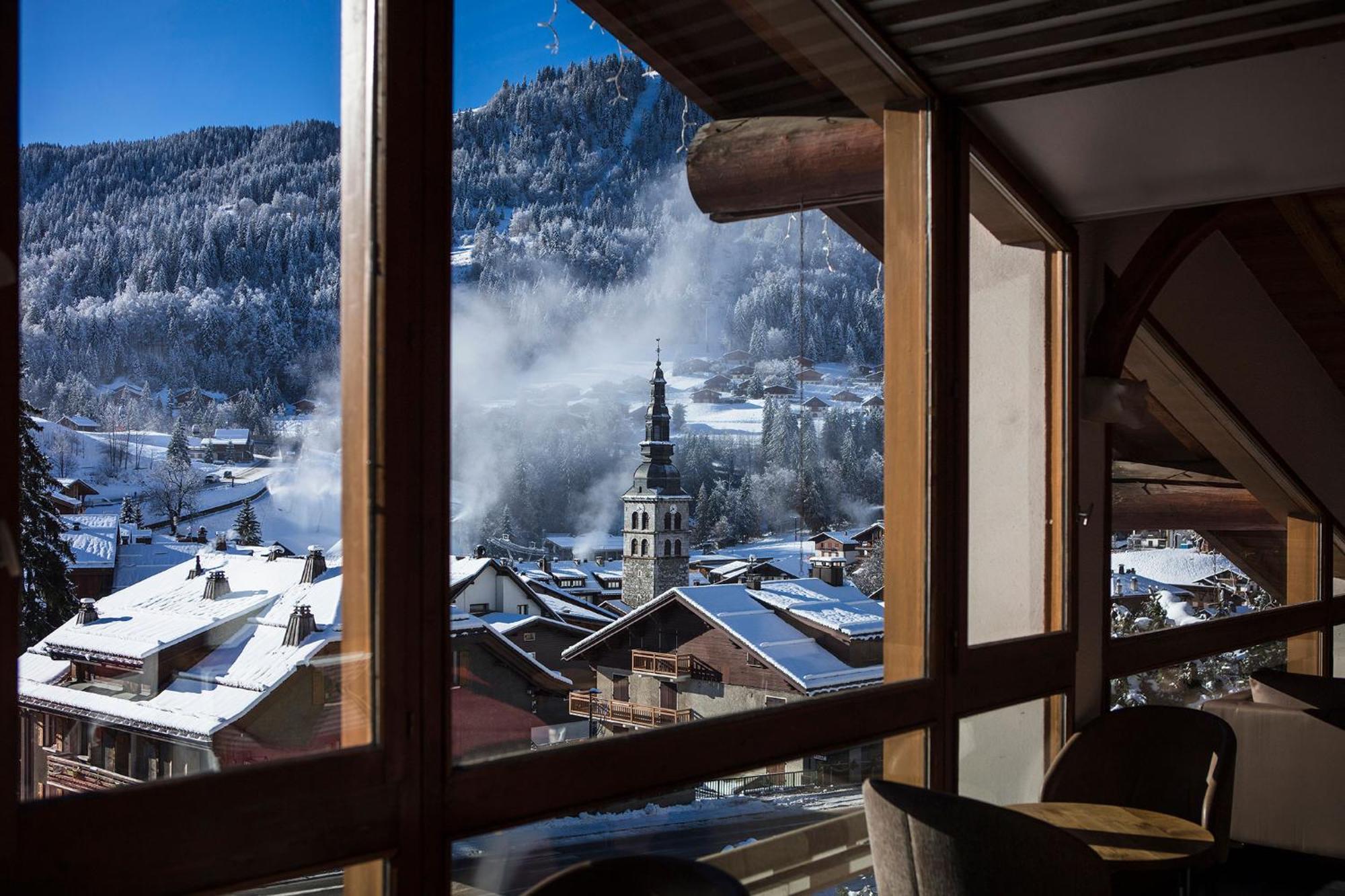 Hotel Alpen Roc Ла-Клюза Екстер'єр фото