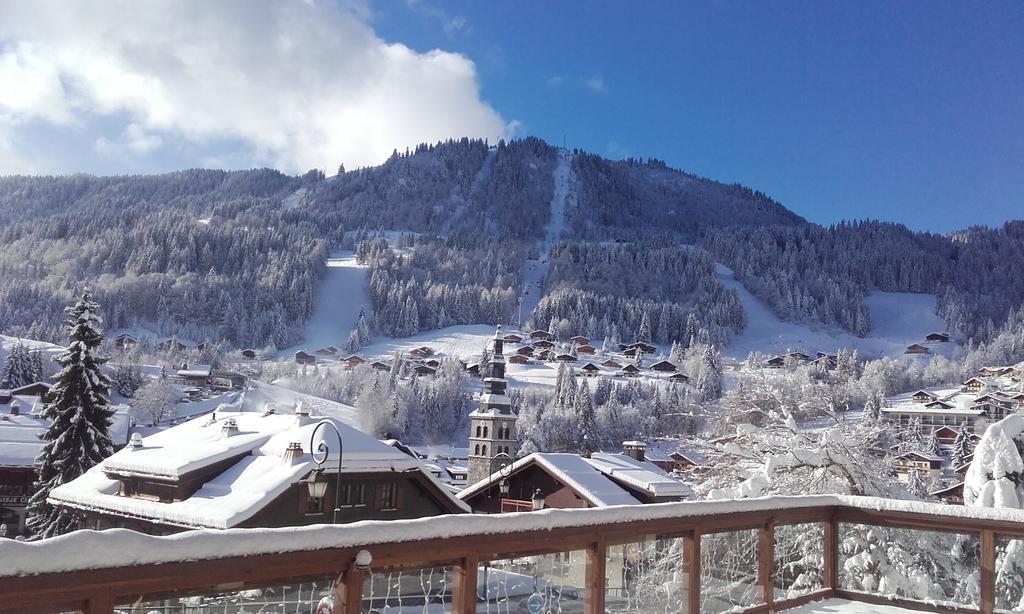 Hotel Alpen Roc Ла-Клюза Екстер'єр фото