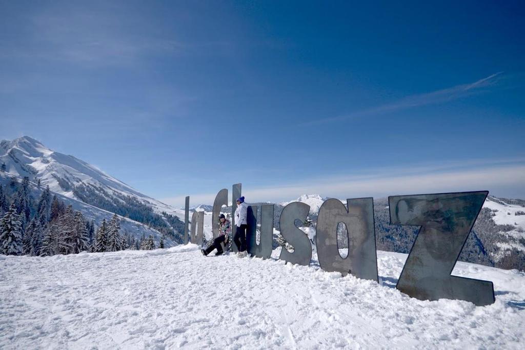 Hotel Alpen Roc Ла-Клюза Екстер'єр фото