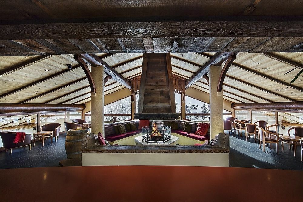 Hotel Alpen Roc Ла-Клюза Екстер'єр фото
