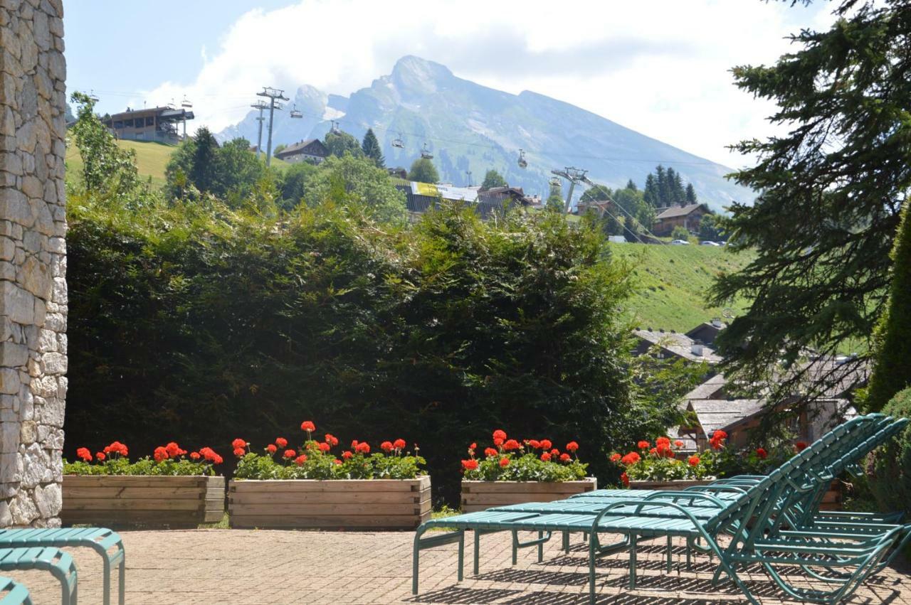 Hotel Alpen Roc Ла-Клюза Екстер'єр фото